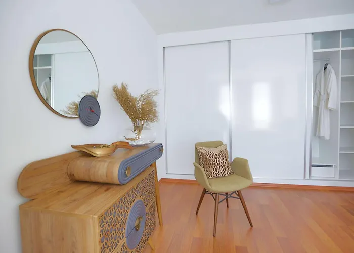 Magic Vista Exclusive Luxury Duplex By Holidaykeys Kyrenia (Northern Cyprus)