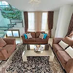 Magic Vista Exclusive Luxury Duplex By Holidaykeys *