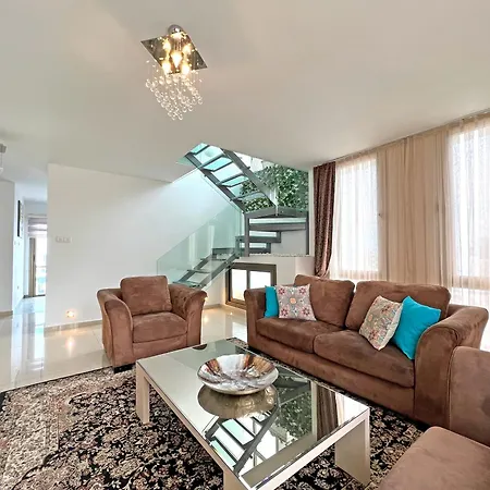 Апартаменты Magic Vista Exclusive Luxury Duplex Кирения