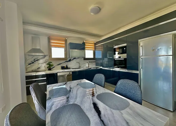 Magic Vista Exclusive Luxury Duplex By Holidaykeys キレニア